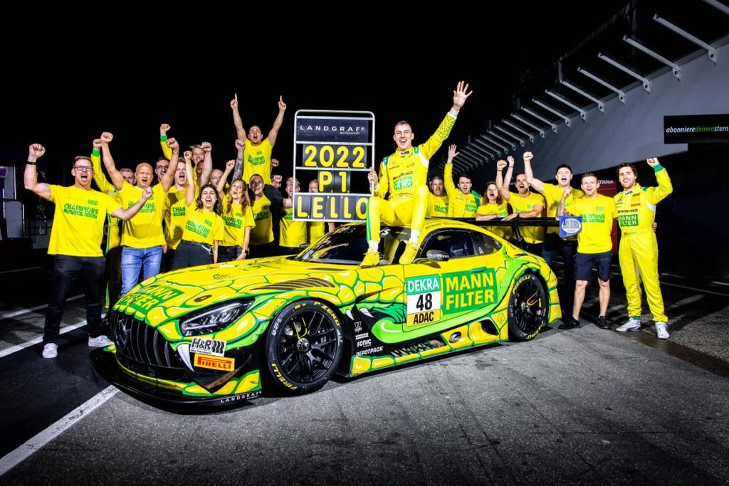 Team Landgraf Motorsport mit dem Rennwagen